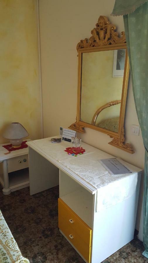 B&B United States Of Europe Catania Kültér fotó